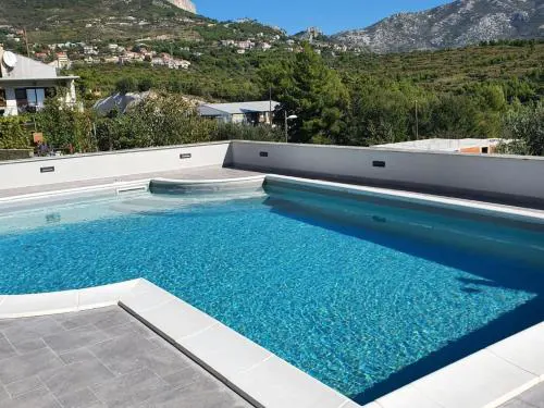 Apartments Villa Salona Sky - Premium One Bedroom Apartment with Balcony 2