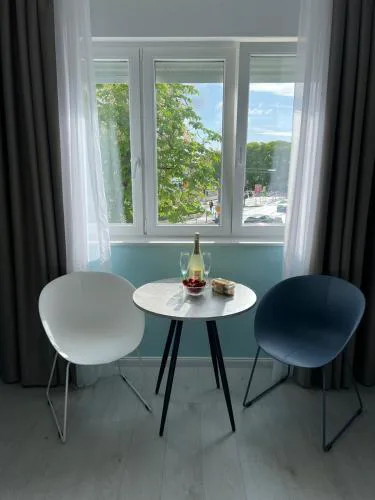 A-more accommodation