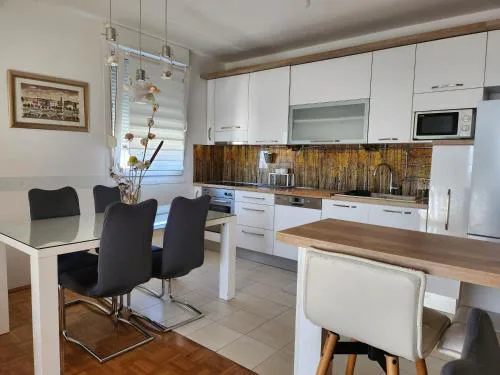 Apartman Maneo