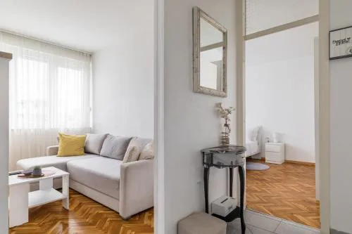 Apartment AJA