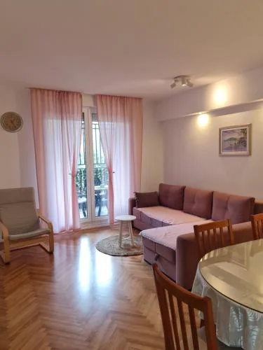 Apartment Aria Split