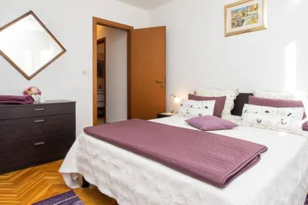 Apartment Bucka