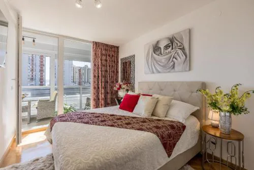 Apartment Desert Rose