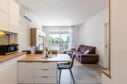 Apartment Ema 3