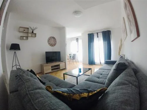 Apartment Ena
