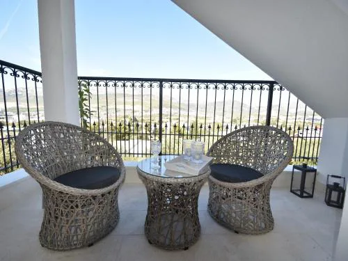 apartment, 3 km outside the historical centre