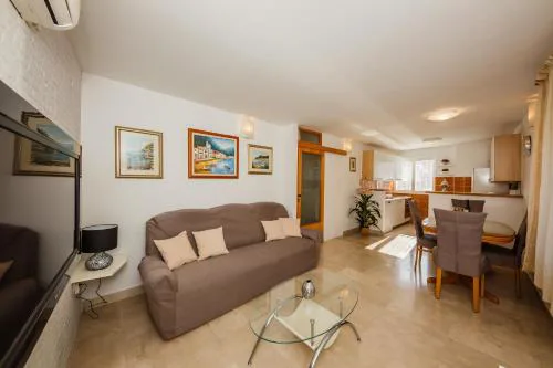 Apartment Jelena