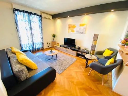 Apartment Lucija