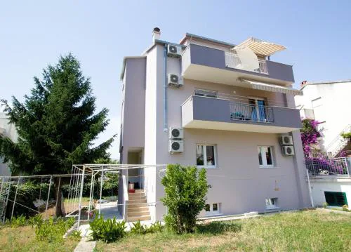 Apartments Put Plokita