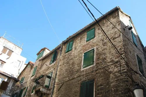 Apartments with WiFi Split - 8672