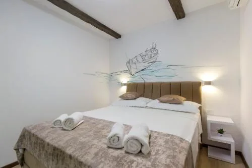 Cherry Apartment - old town