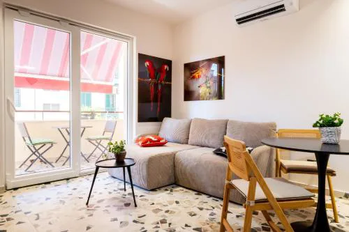City and beach luxury residence