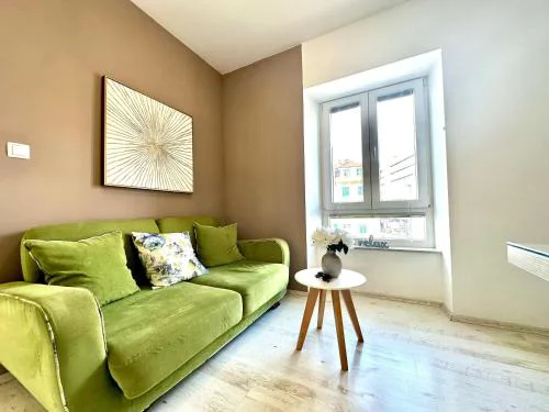 City PULSE Apartment