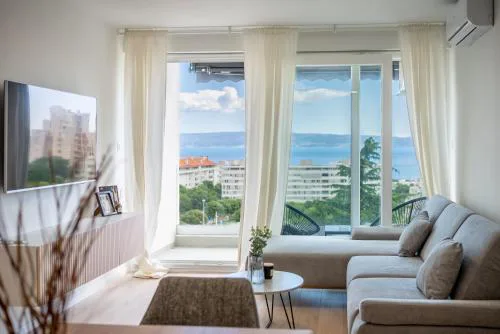 D33 Apartment