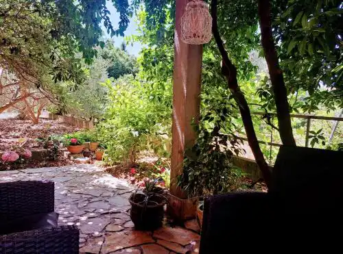 Floral Retreat