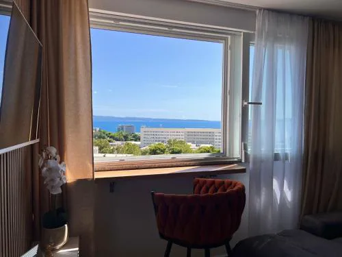 Golden view luxury apartment Split