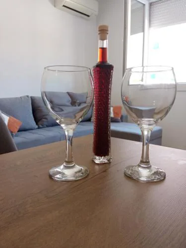 Great apartment, free parking in the garage, Žnjan