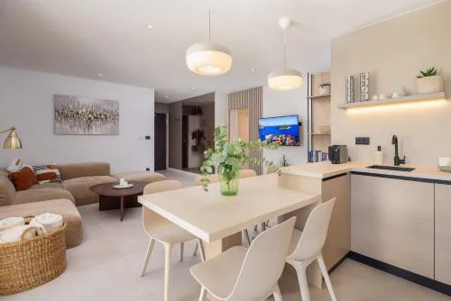 Leonela apartment