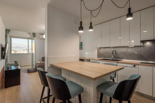 Luxury apartment near the beach