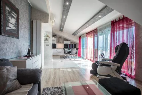 Luxury spacious apt near Znjan beach w sea view
