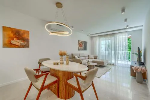 Modern Apartment ZiA Lux
