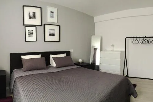 NAV Apartments