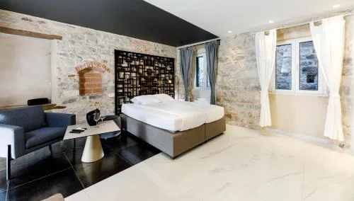 Palace luxury room