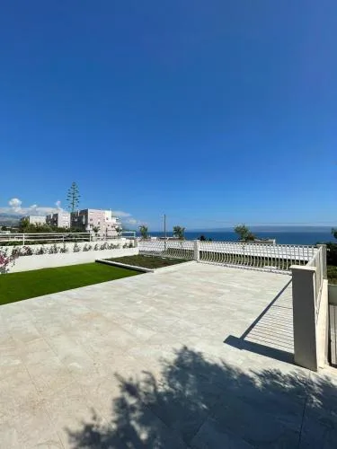 Royal Lux Residence