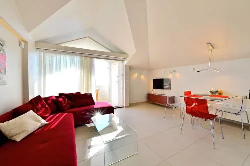 Penthouse Sea View - Palace Lidija