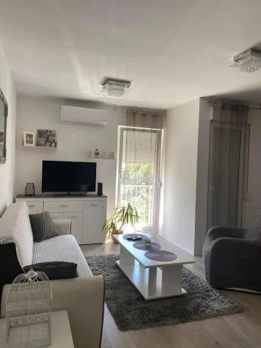 Prekrasan apartman “Marko” sa dvije sobe