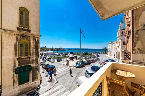 Riva City Rooms