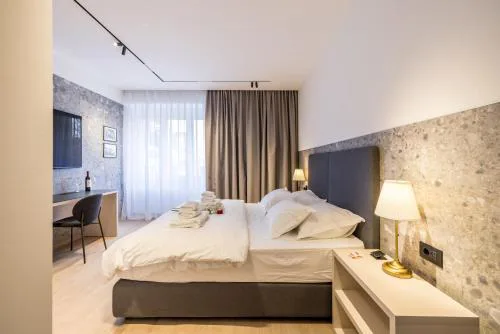 Riviera Suites