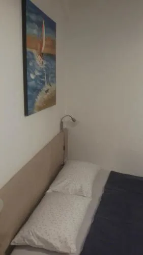 Room Mate Split