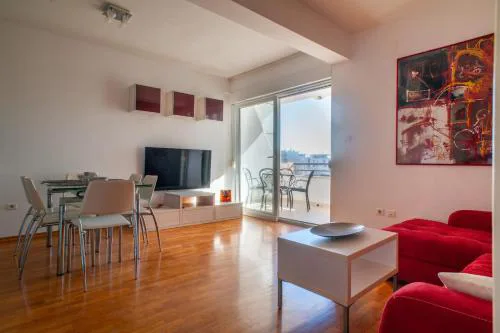 Sea apartment with free parking