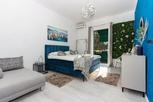 Spacious Apartment Center