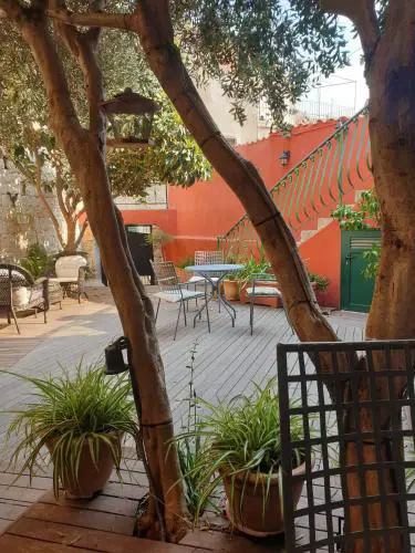 Split Old Town Oasis