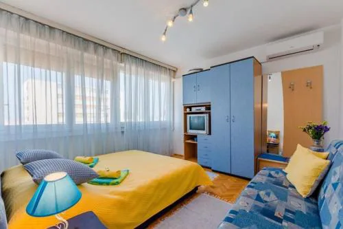 Studio Apartment Ecija ST