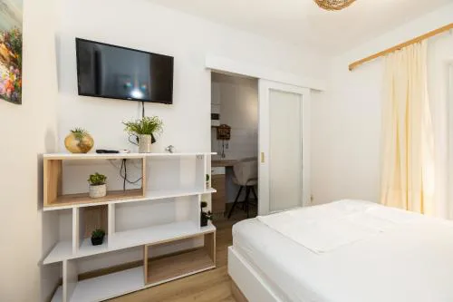 tiho's apartments