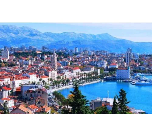 Trstenik Central