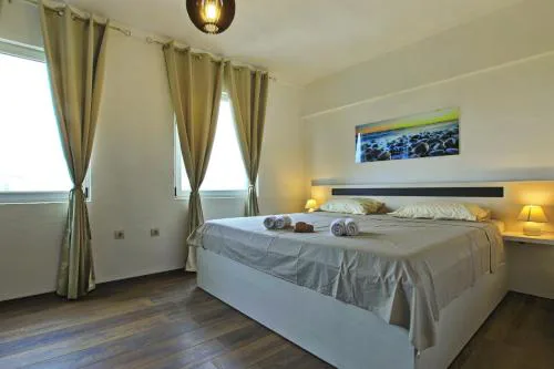 Urban Duo Residence