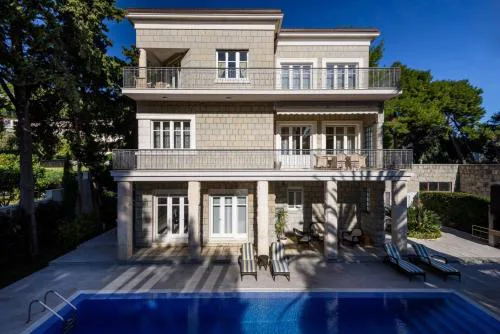 Villa Meje Split heated pool, jacuzzi, sauna