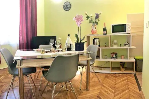 Zen Apartment - One Bedroom Apartment