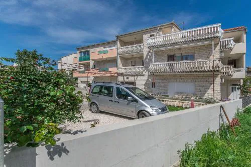 Apartment Mario