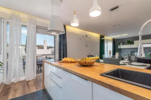 Apartman Tragos