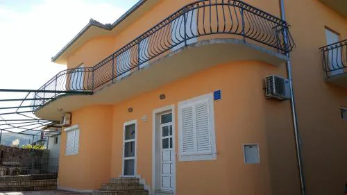 Apartment Albert