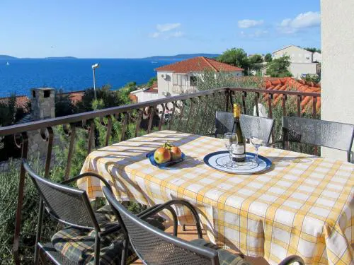 Apartment Culić-1 by Interhome