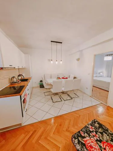 Apartment Filip&Matej - near old town