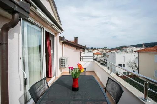 Apartments Bili
