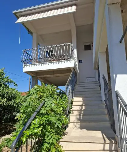 Apartments by the sea Trogir - 24405