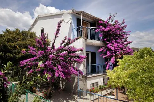 Apartments Irena